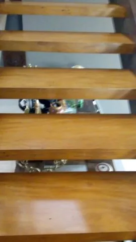 Trabalho de restauração de piso de madeira — Raspadora Taco Brilho Caçapava